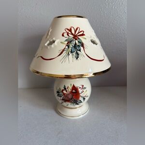 NIB LENOX Winter Greetings Red Cardinal & Holly Berries Candle Lamp